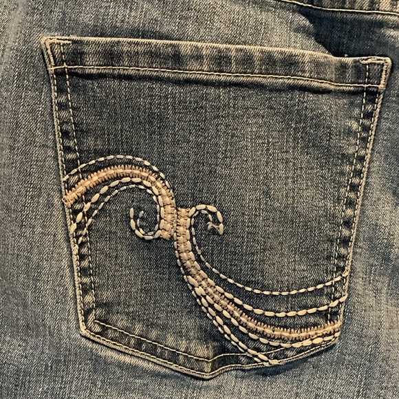 Lane Bryant women’s denim jeans Skinny GeniusFit jdistressed size 24 average - Picture 11 of 15